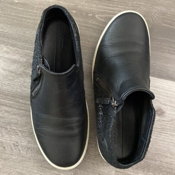 ECCO Soft 7 Leather Bootie Shoes 6.5 / 37 Black Mix Media Texture Zip Soft $170 - Picture 10 of 12